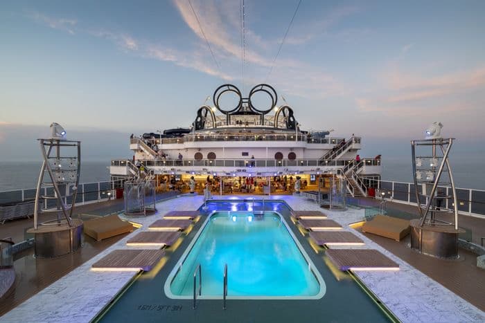 MSC Cruises MSC Seaview Panorama Pool 0.jpg